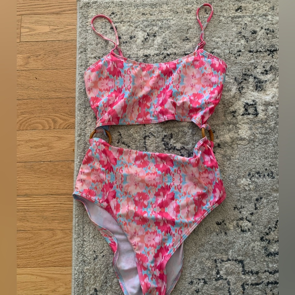 Pink lily swimsuit one piece large